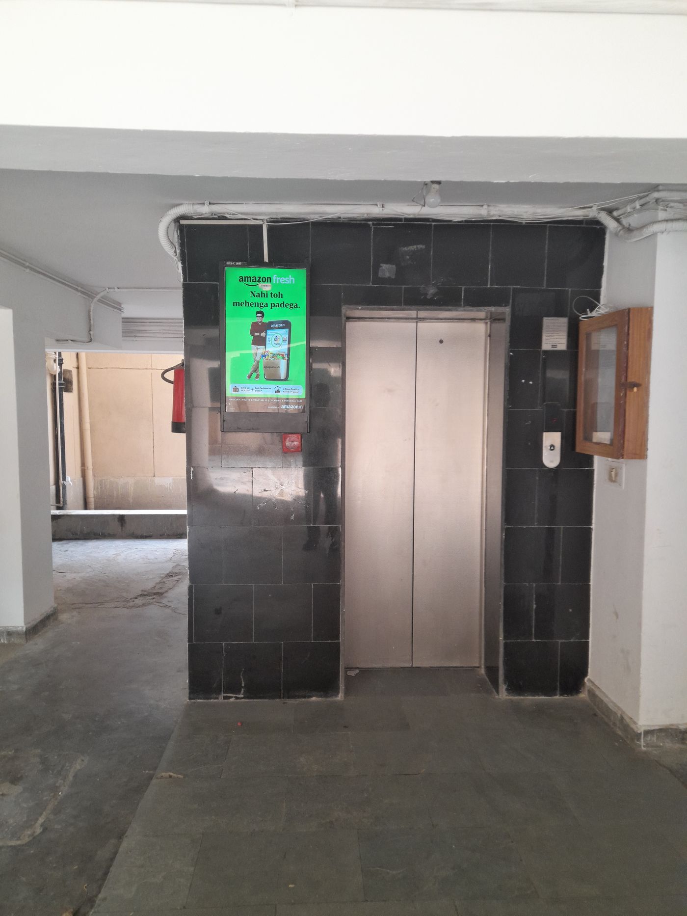 Lift Branding at Madhur Jeevan Apartment, Sector 10, New Delhi photo 2