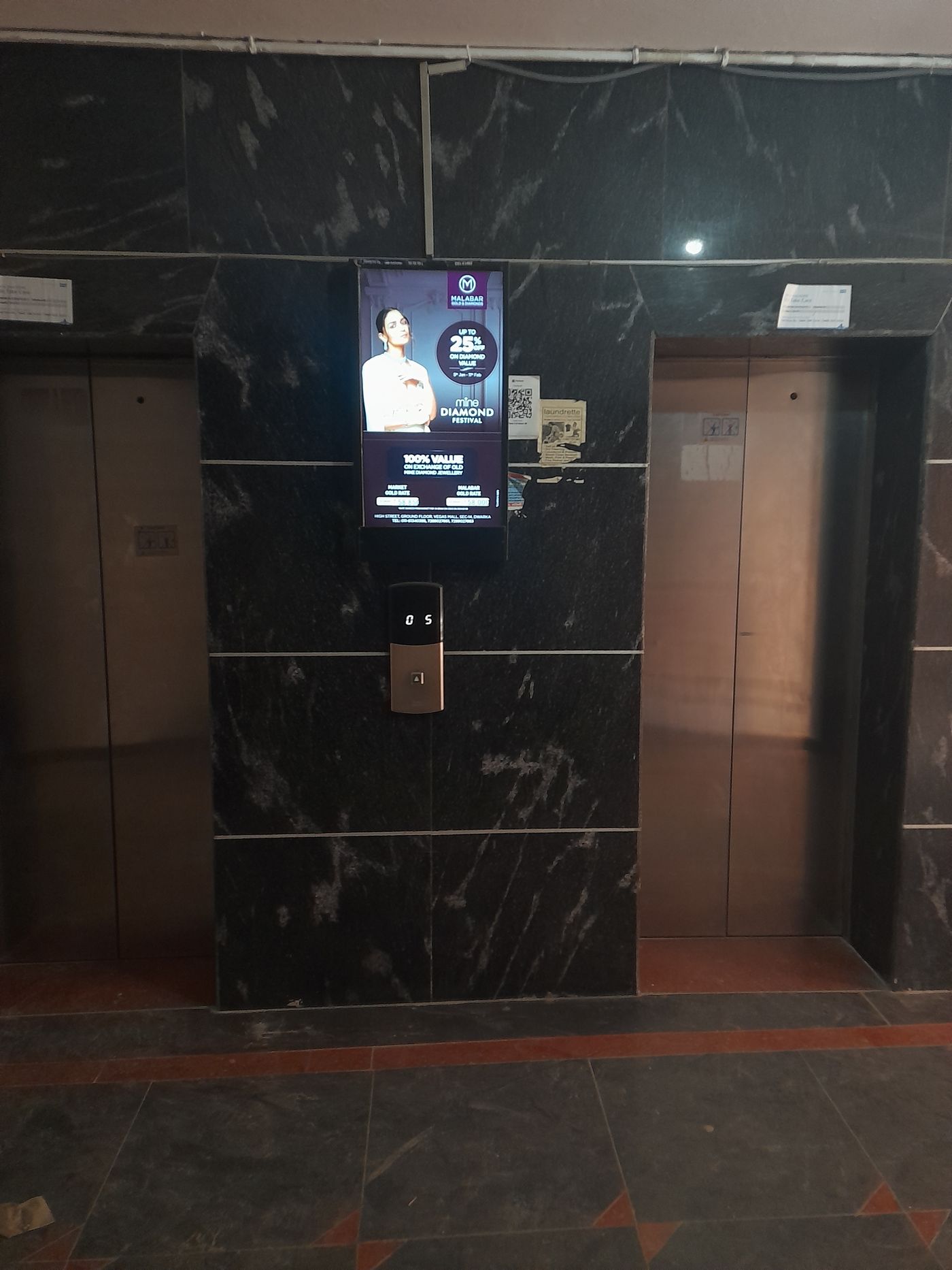 Lift Branding at Navin Apartments, Sector 5, New Delhi photo 4