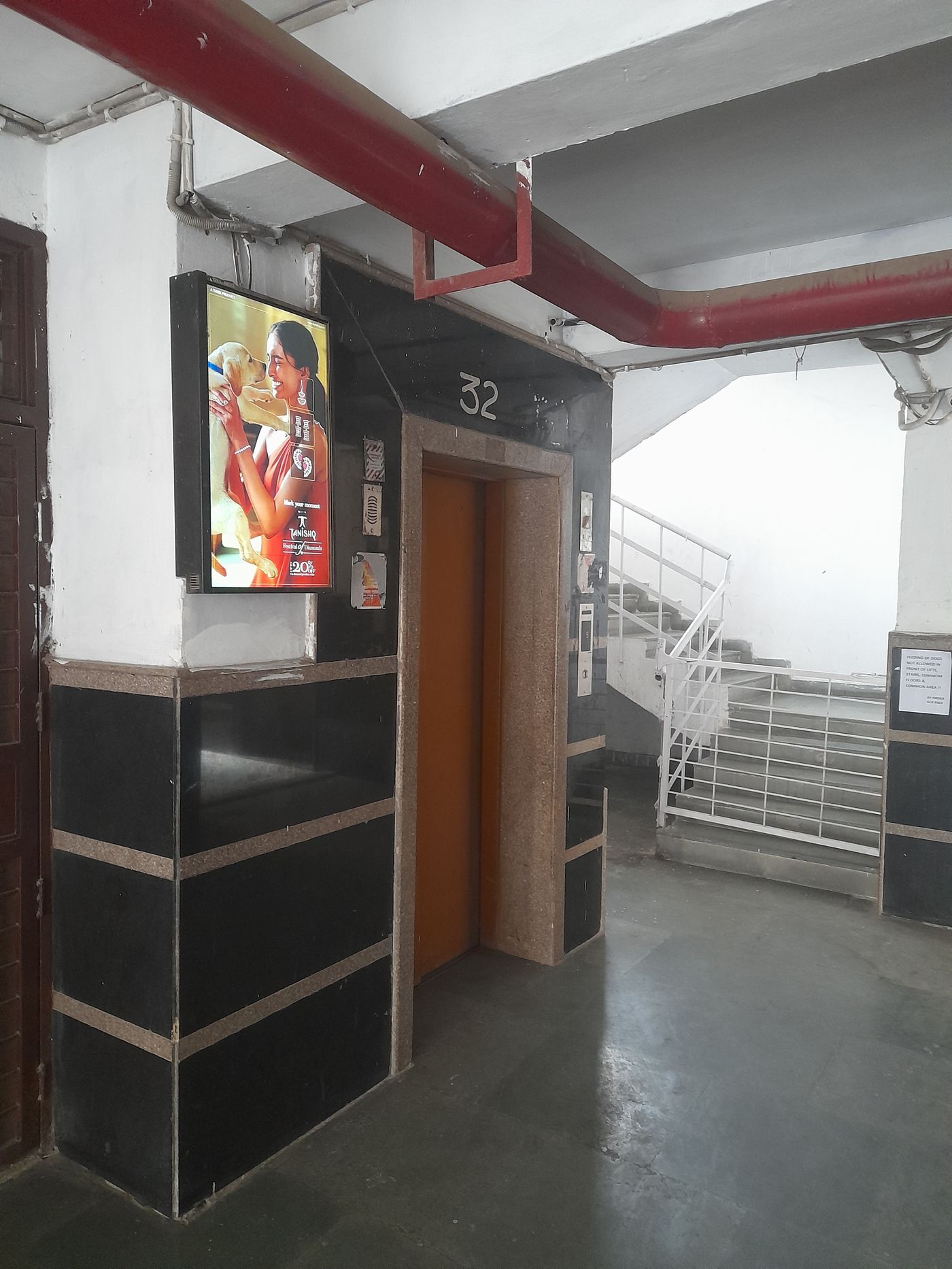 Lift Branding at Golf Link Residency, Sector 18b, New Delhi photo 4