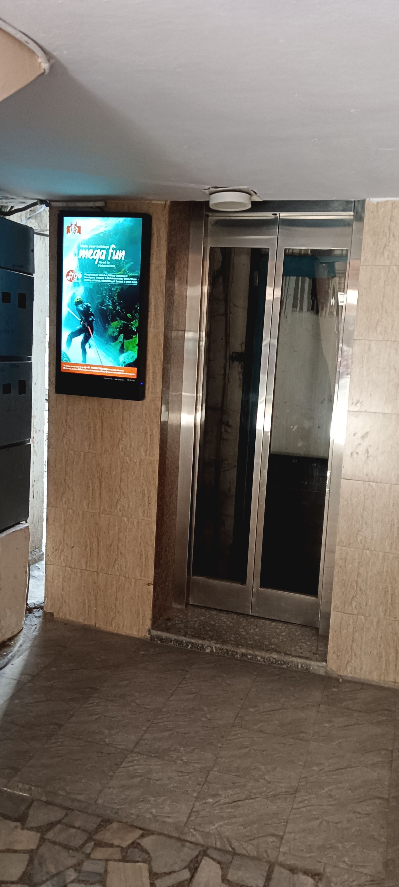Lift Branding at Vardhaman Apartments, Mayur Vihar, New Delhi photo 3