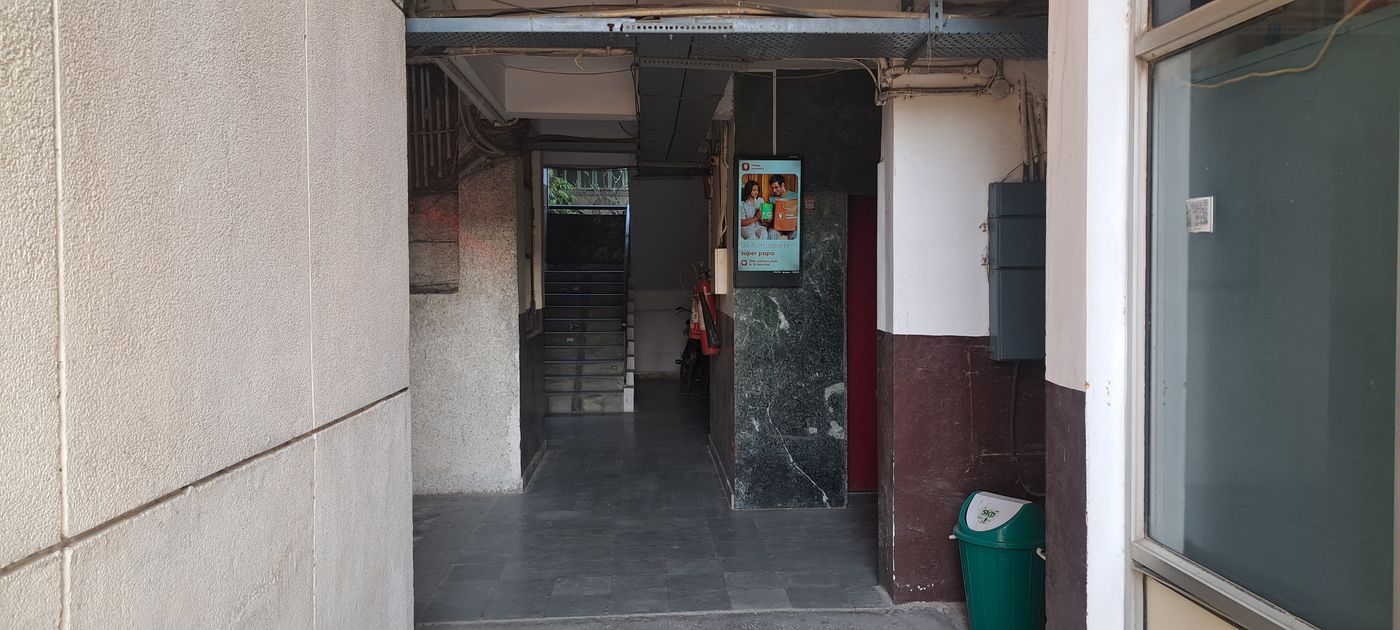 Lift Branding at Hindon Apartments, Vasundhra Enclave, New Delhi photo 3