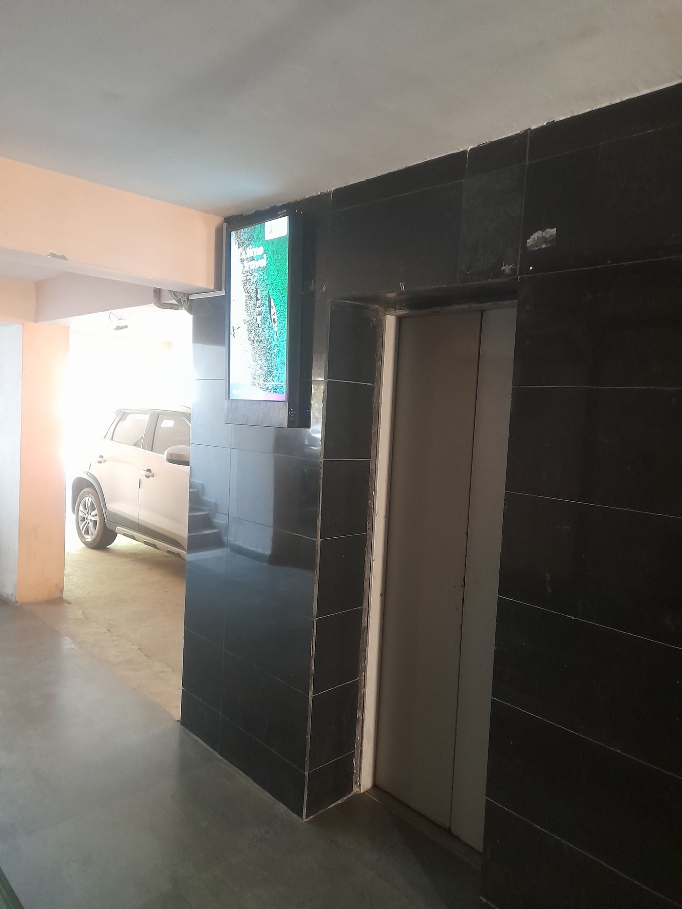 Lift Branding at Swami Dayanand Apartments, Sector 6, New Delhi photo 1