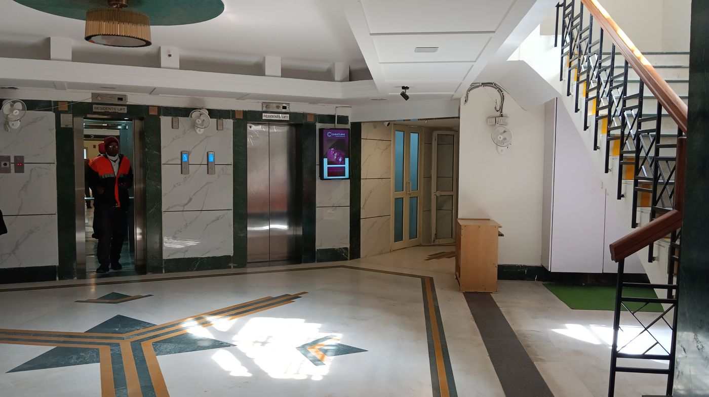Lift Branding at Retreat Apartments, I.p Extension, New Delhi photo 3