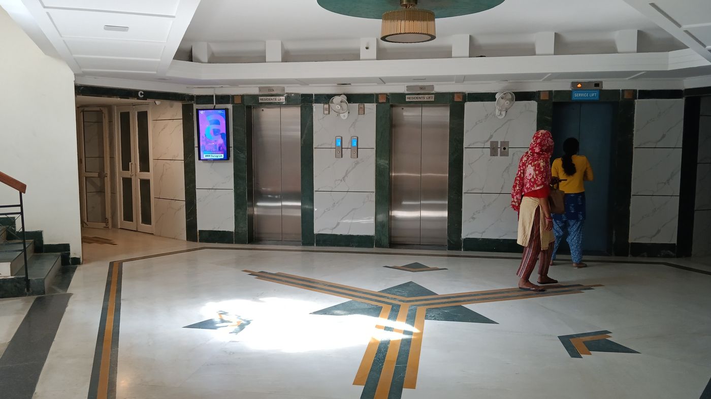 Lift Branding at Retreat Apartments, I.p Extension, New Delhi photo 4