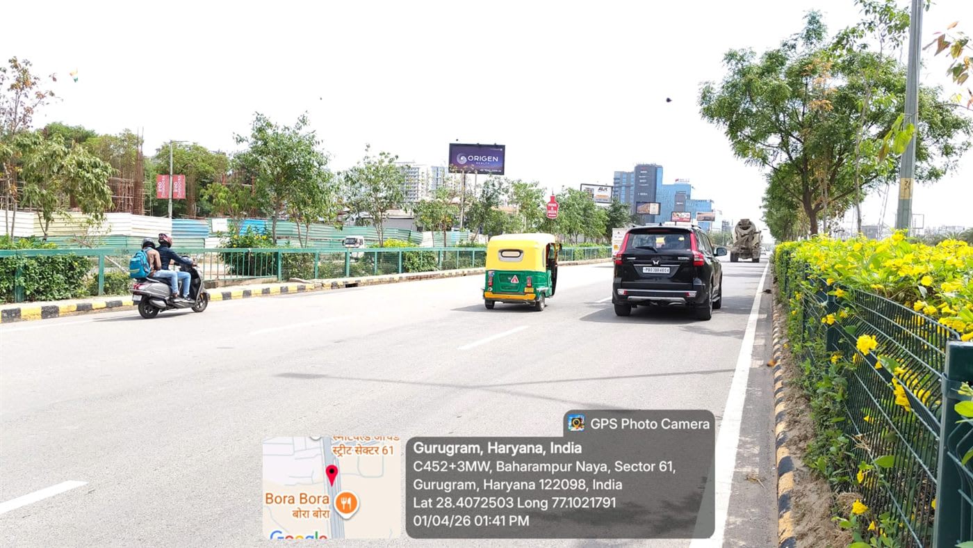 Unipole at Golf Course Extension Road After Grand Hyatt, Gurugram photo 1